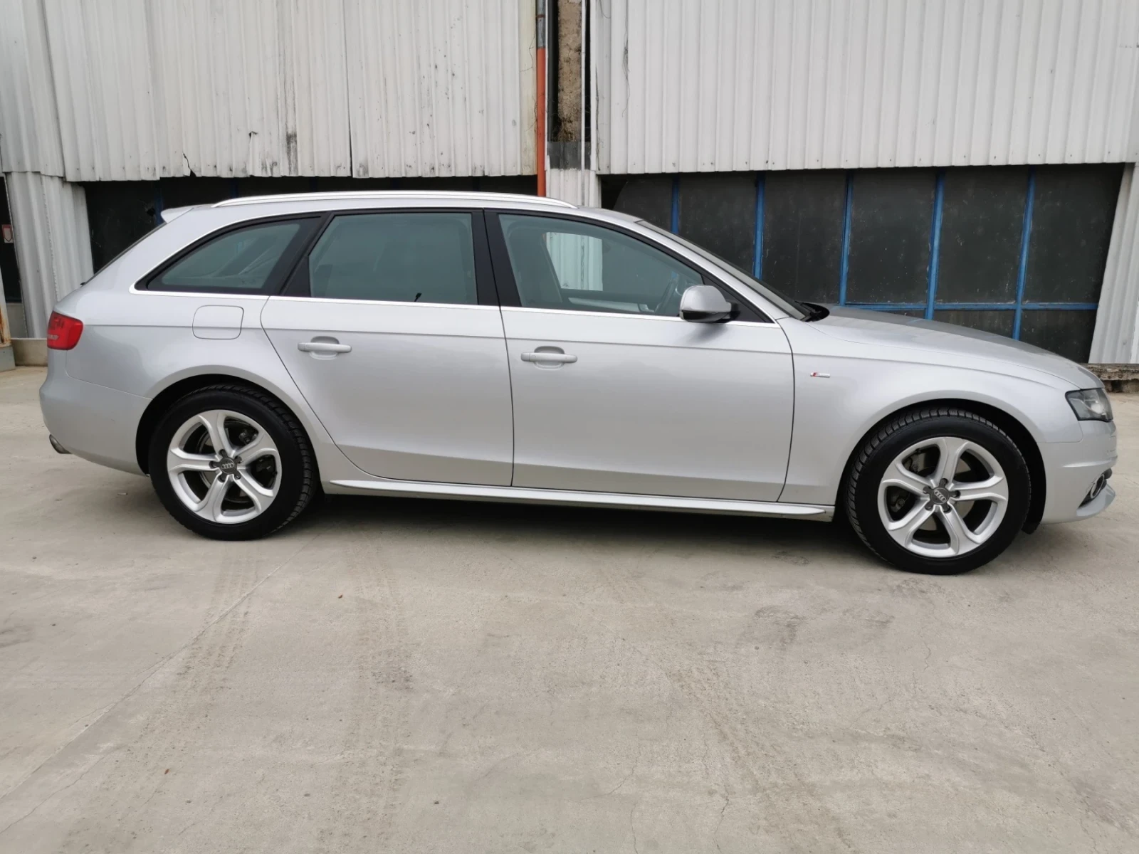 Audi A4 2.0TFSI S-line 4x4 211ps  - изображение 2