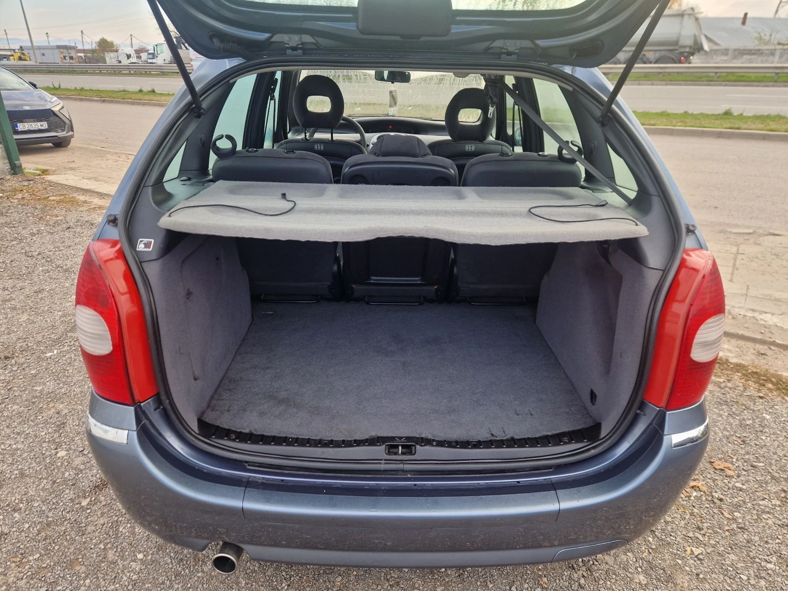 Citroen Xsara picasso 1.6HDI 90HP.ITALIA - изображение 9