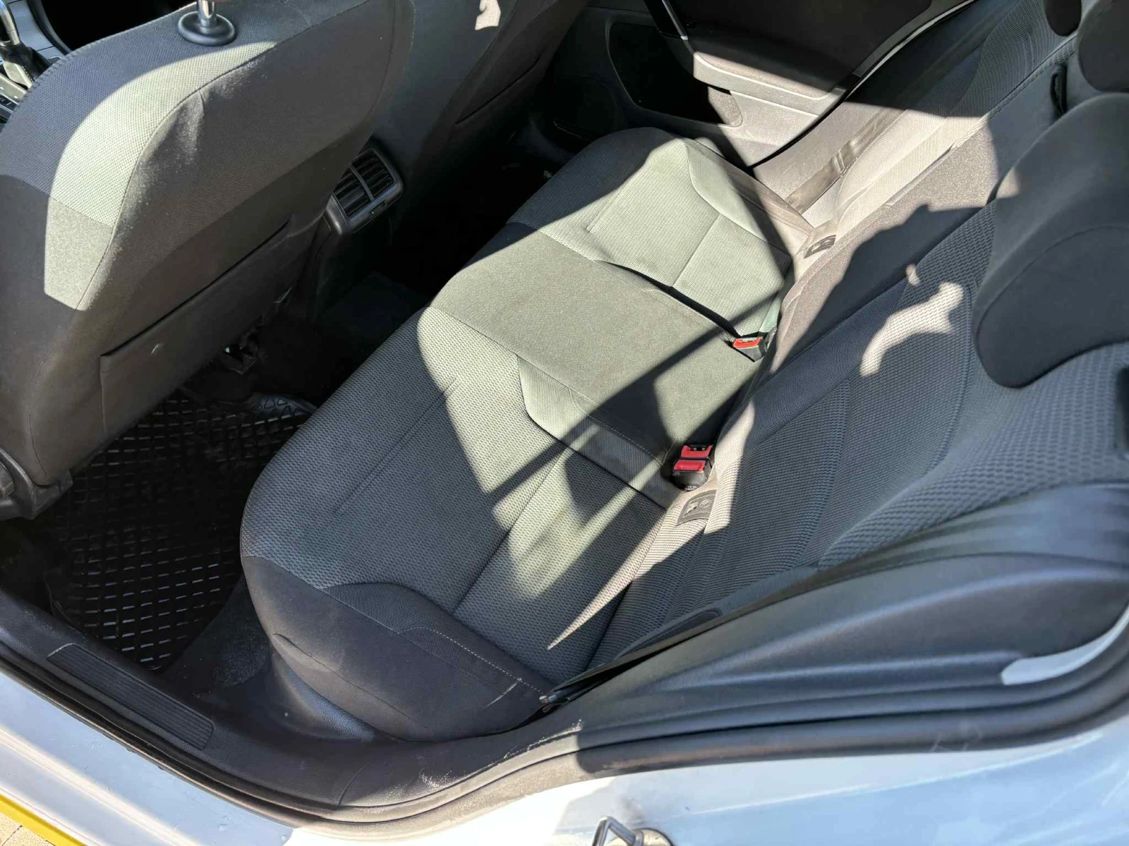 VW Golf  - изображение 6