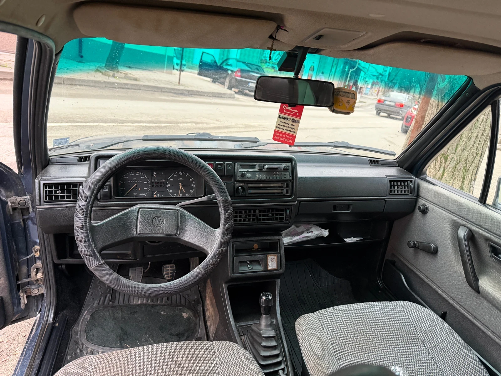 VW Jetta 1.3 - изображение 6