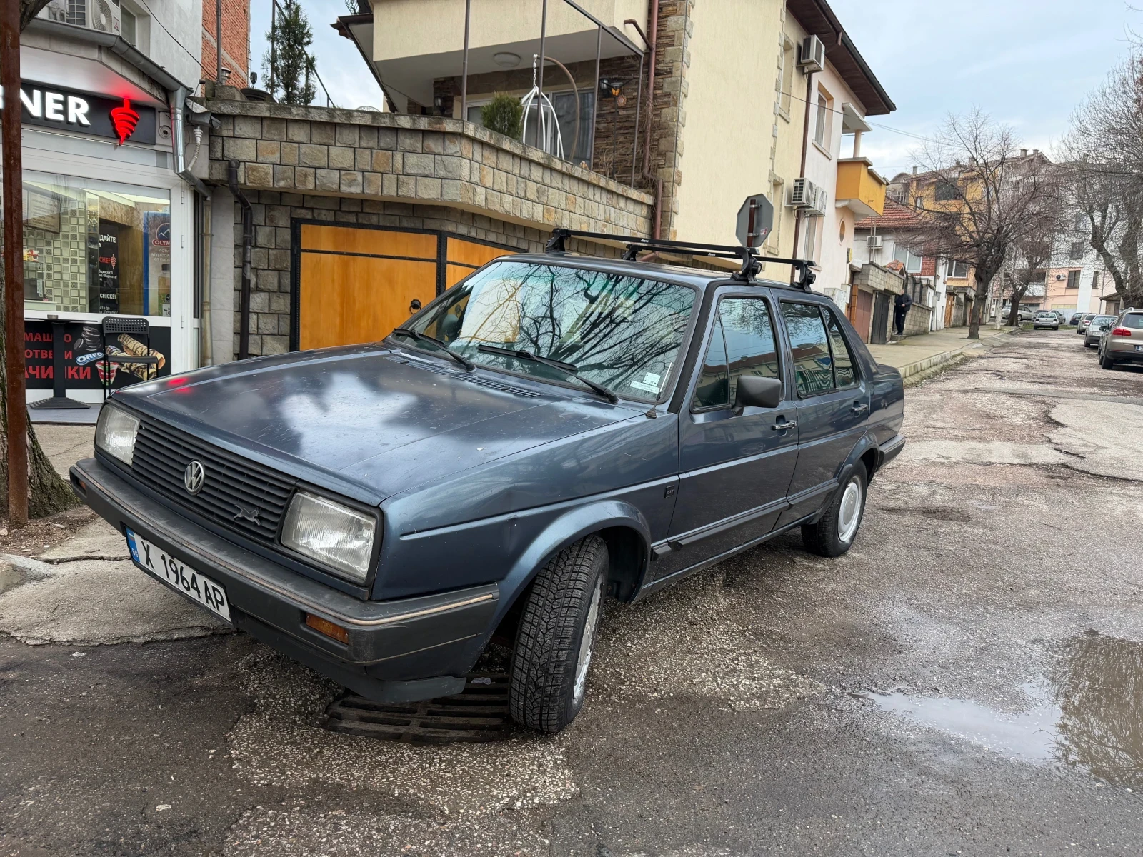 VW Jetta 1.3 - изображение 4