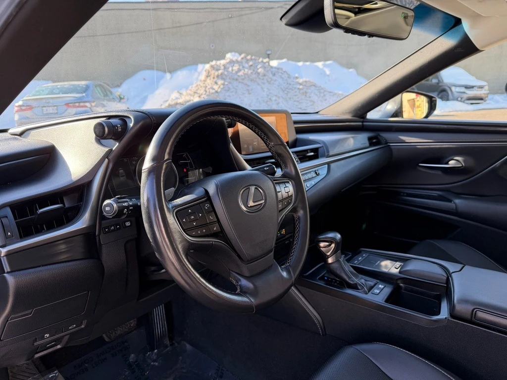 Lexus ES 300 HYBRID * * CARFAX * * АВТО КРЕДИТ * *  - изображение 6