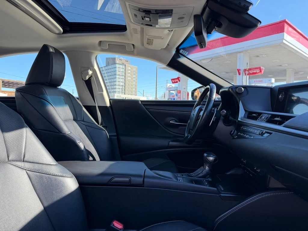 Lexus ES 300 HYBRID * * CARFAX * * ���� ������ * *  | Mobile.bg � ����������� 11