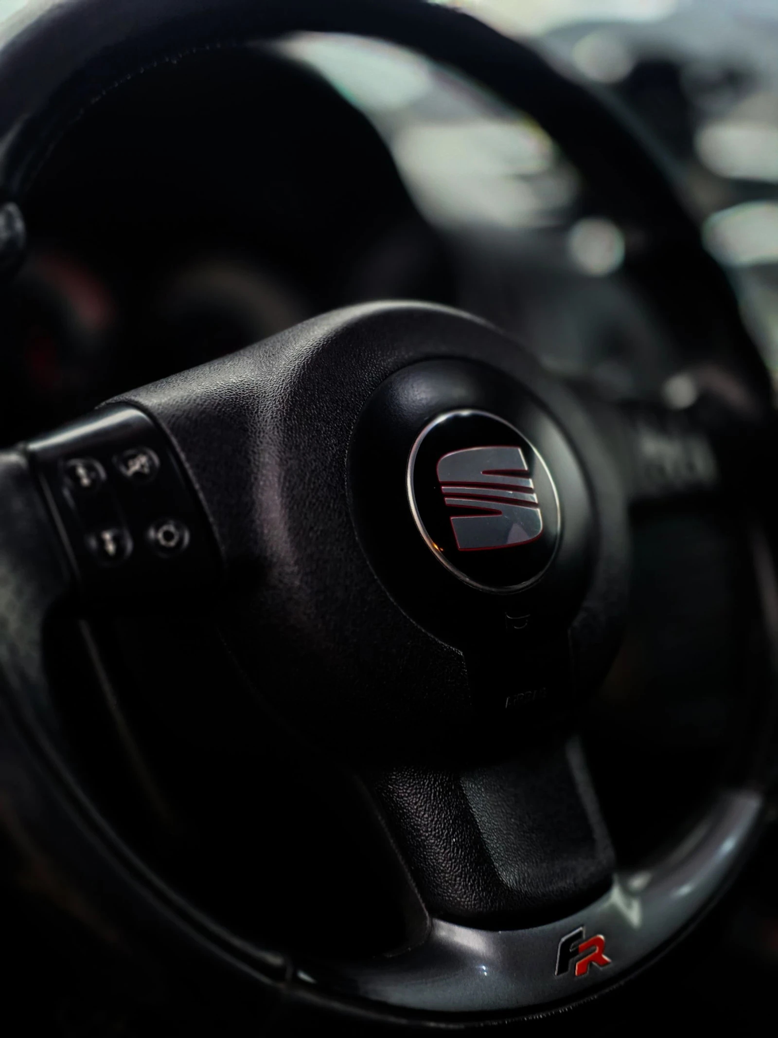 Seat Leon 2.0tdi - изображение 10