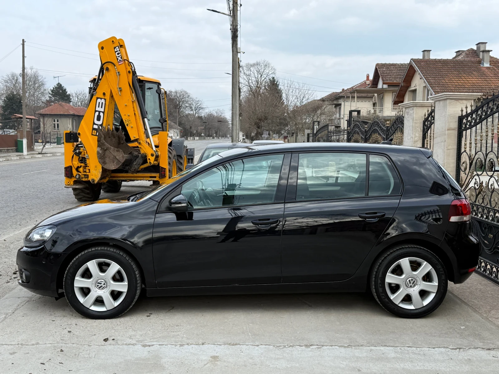 VW Golf 2.0TDI 140к.с ГЕРМАНИЯ, снимка 4 - Автомобили и джипове - 53892510