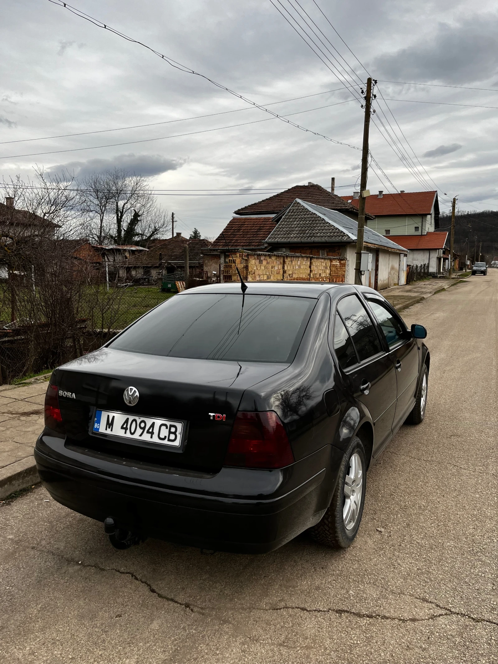 VW Bora, снимка 2 - Автомобили и джипове - 53926459