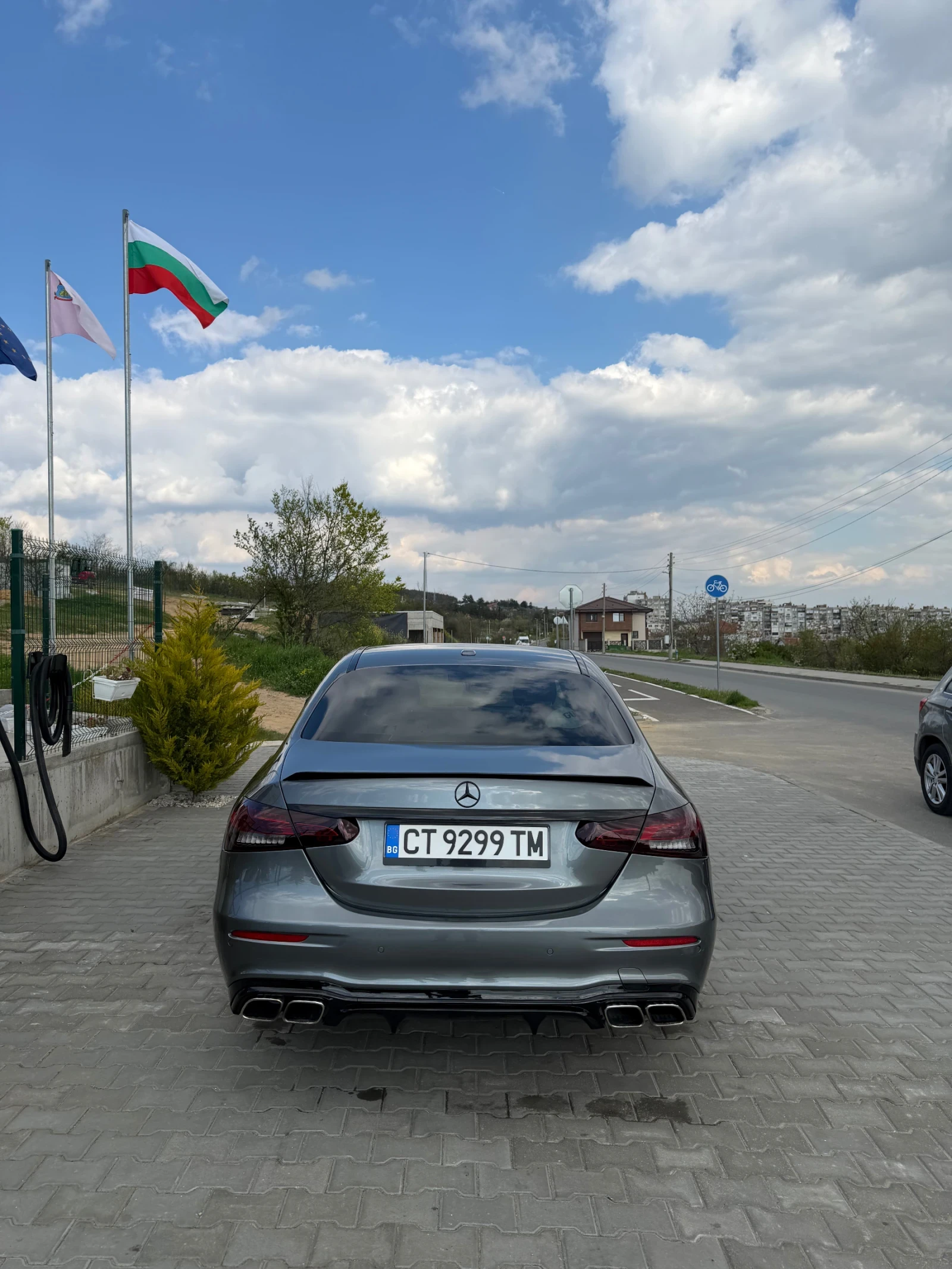 Mercedes-Benz E 300, снимка 6 - Автомобили и джипове - 54240061