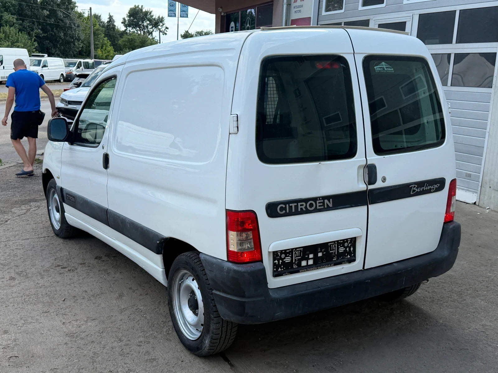 Citroen Berlingo 1.6HDI, снимка 3 - Автомобили и джипове - 55400891