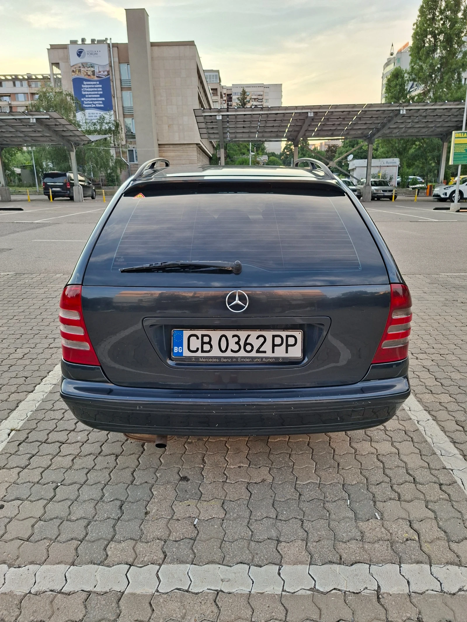 Mercedes-Benz C 200, снимка 3 - Автомобили и джипове - 55426248