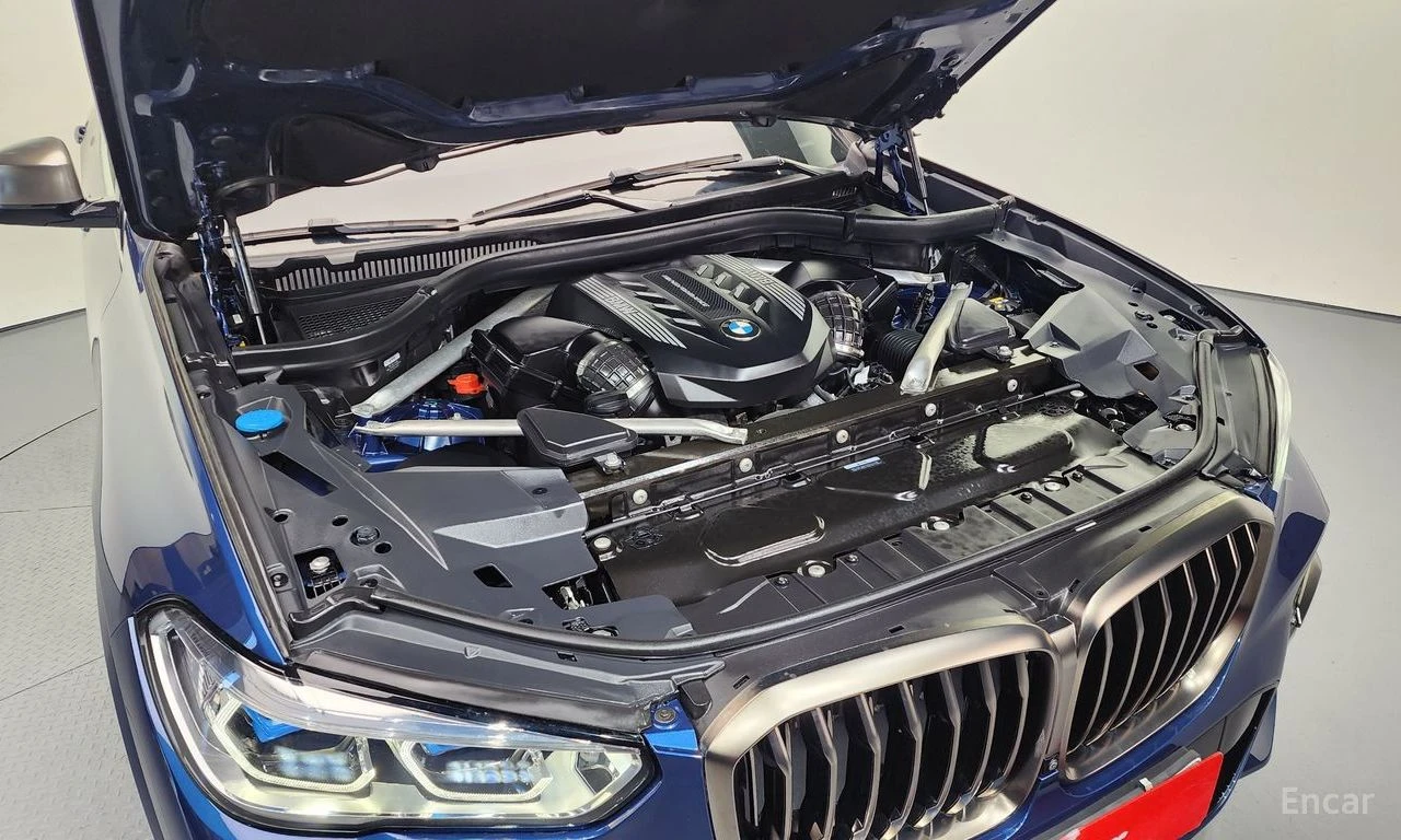 BMW X5M ОБДУХВАНЕ * ДИСТРОНИК * HEAD-UP * ЛАЗЕРИ, снимка 7 - Автомобили и джипове - 55452378