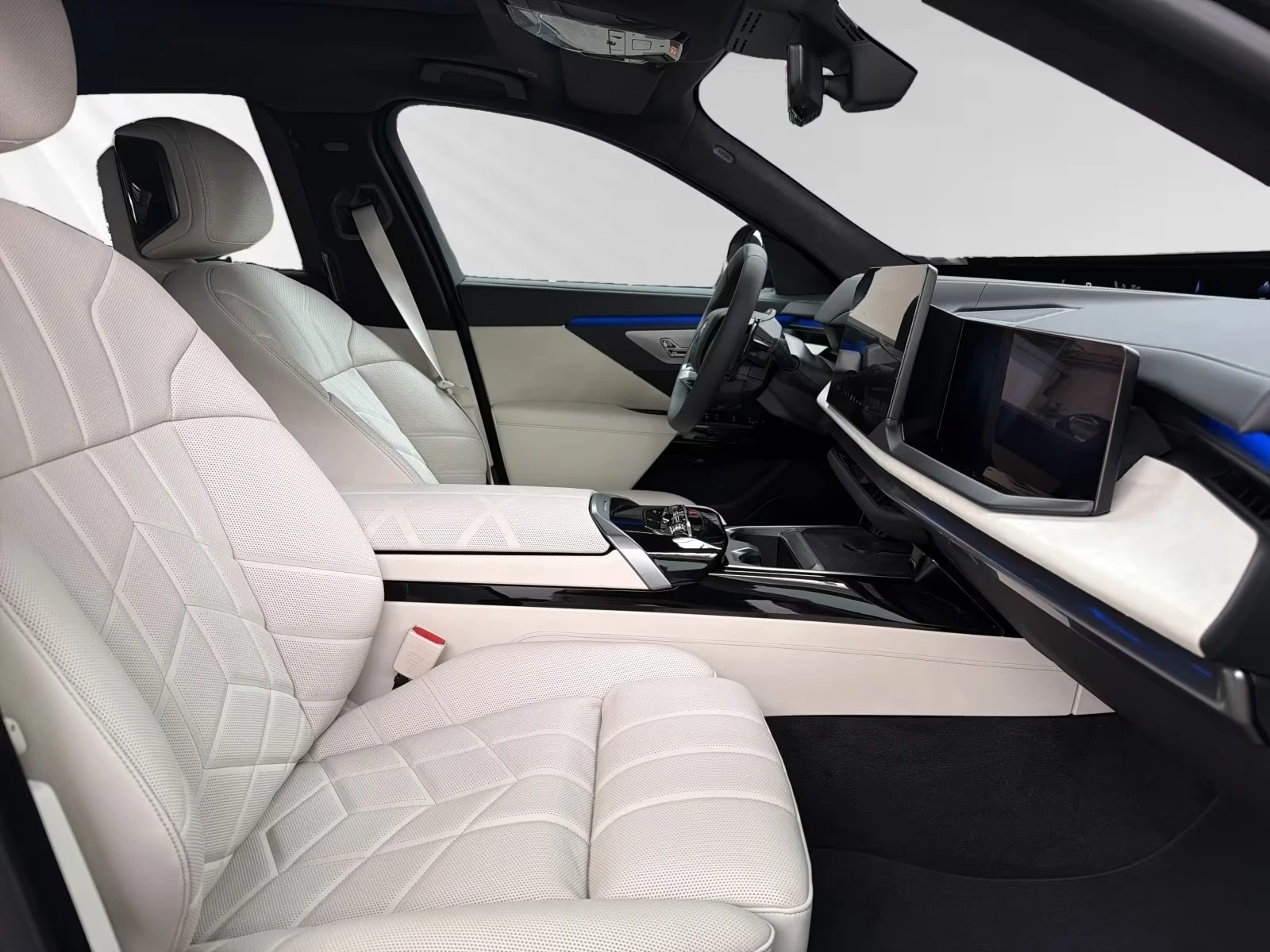 BMW 740 i xDrive/M SPORT PRO/3D HEAD UP/ICONIC GLOW/PANO | Mobile.bg � ����������� 14