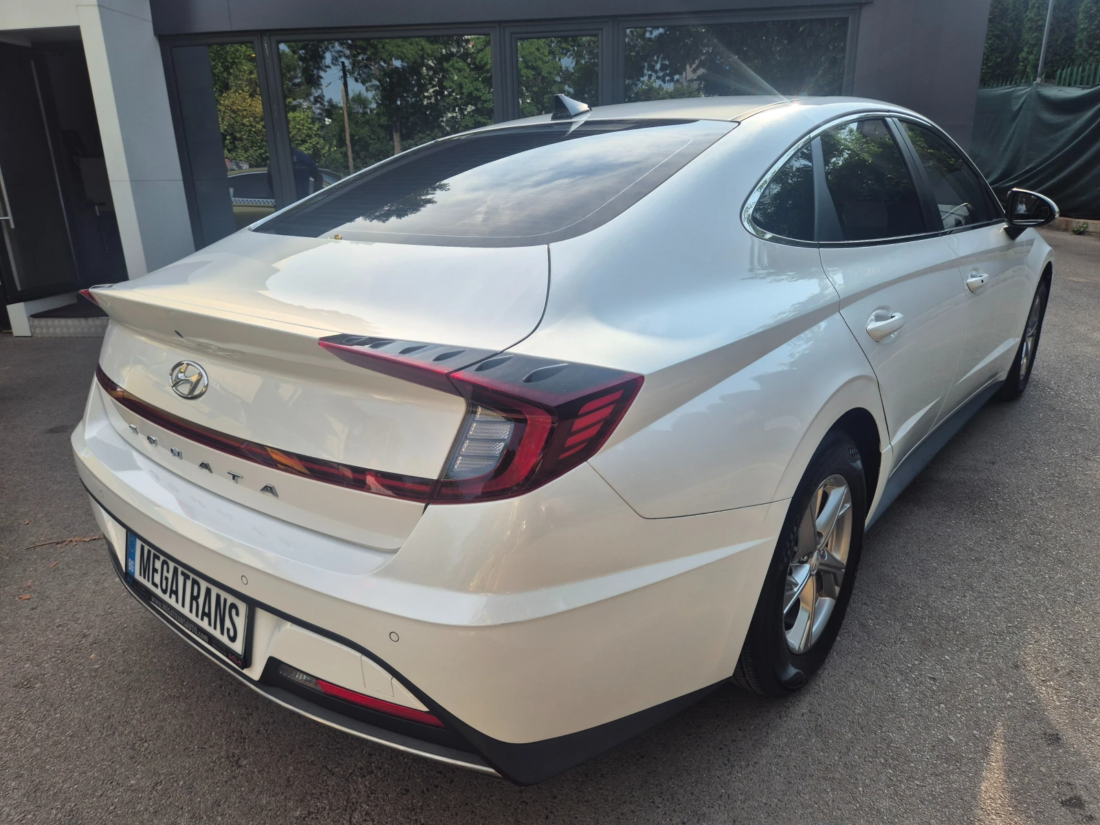 Hyundai Sonata 2.0 cm3 LPG  наличен в БГ, снимка 2 - Автомобили и джипове - 55656698