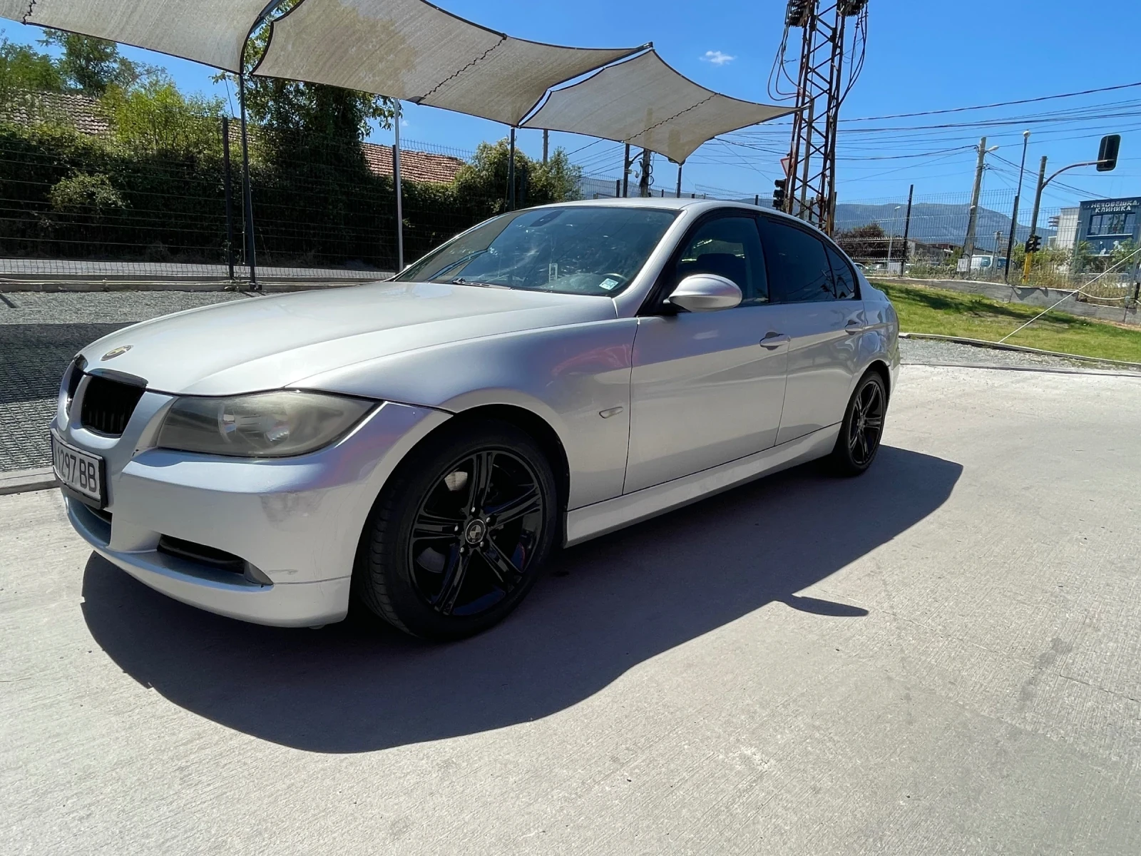 BMW 320, снимка 3 - Автомобили и джипове - 55672506