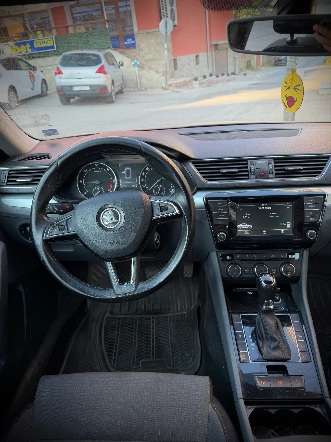 Skoda Superb, снимка 5 - Автомобили и джипове - 55774293