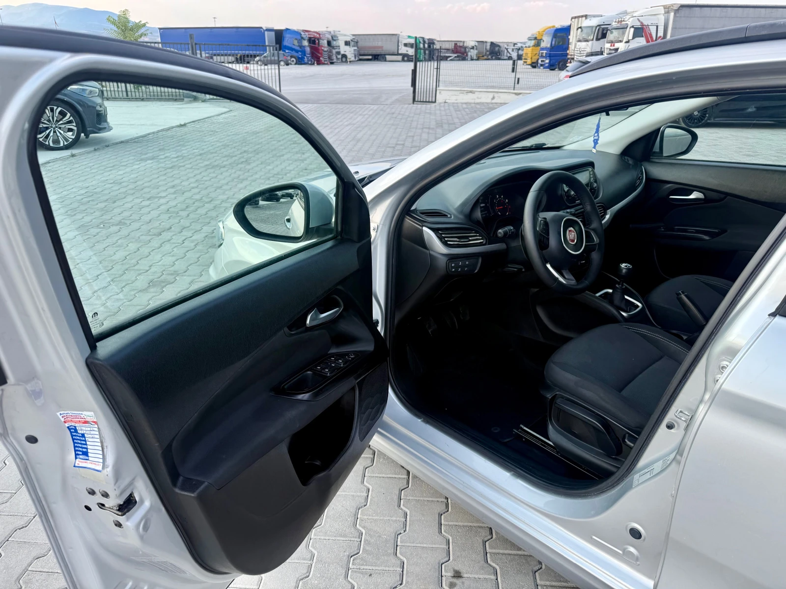 Fiat Tipo 1.4 GPL Собствен лизинг !!!, снимка 10 - Автомобили и джипове - 55796650