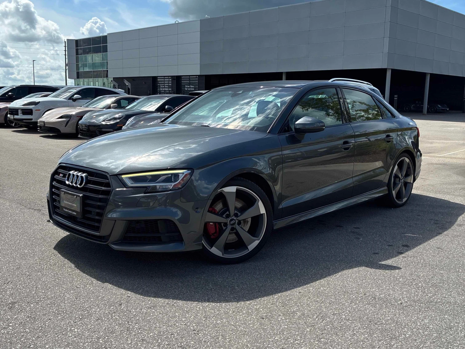 Audi S3 * Technik * CARFAX * ���� �� �� | Mobile.bg � ����������� 1