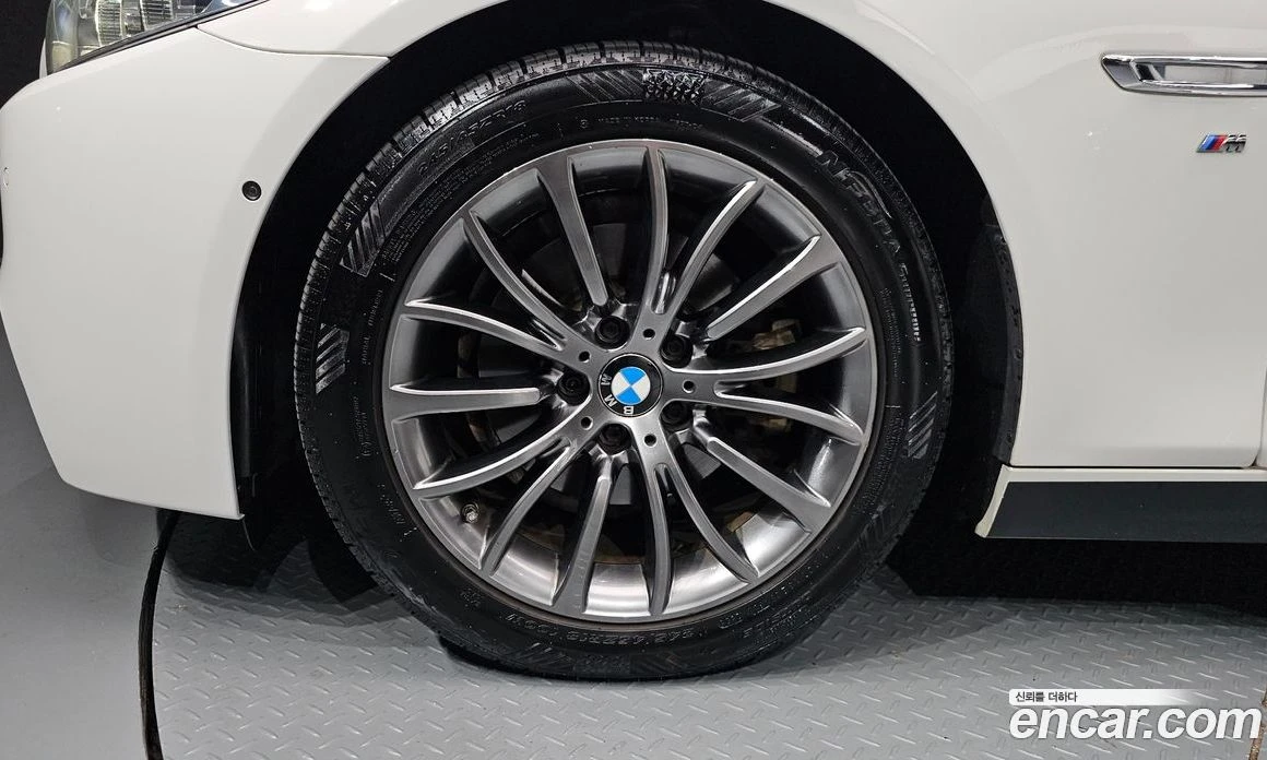BMW 520 520d M Aero Dynamic, снимка 4 - Автомобили и джипове - 56156869