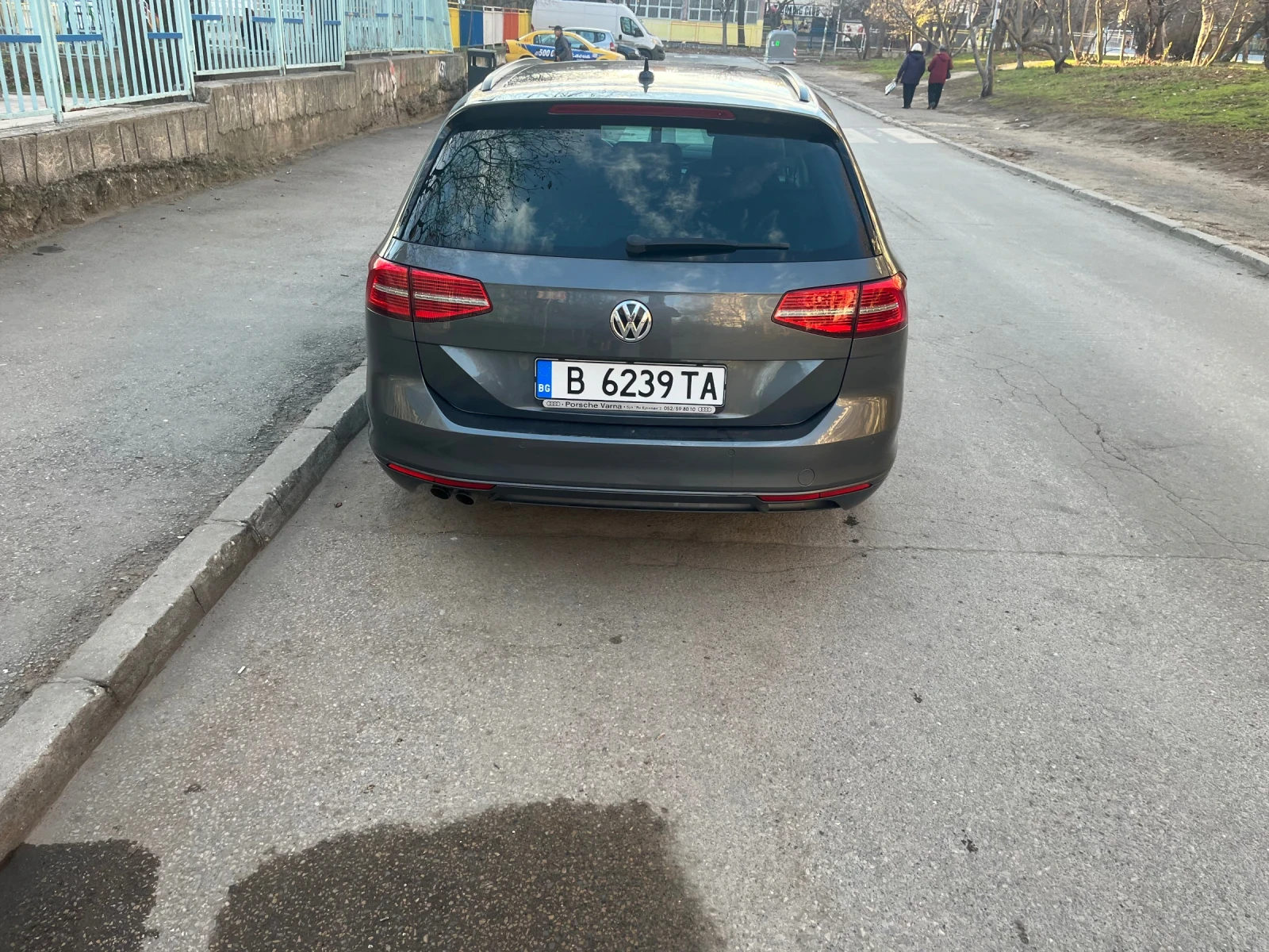 VW Passat, снимка 3 - Автомобили и джипове - 56375422