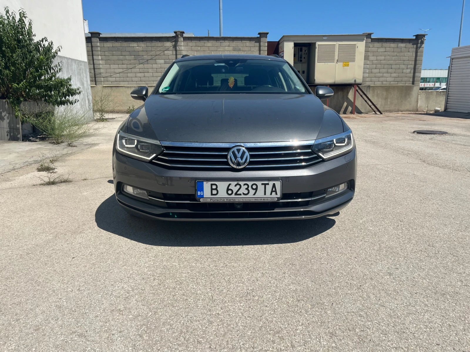VW Passat