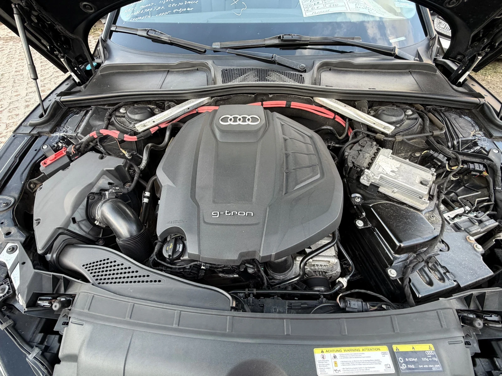 Audi A5 2.0 МЕТАН, снимка 13 - Автомобили и джипове - 56444373