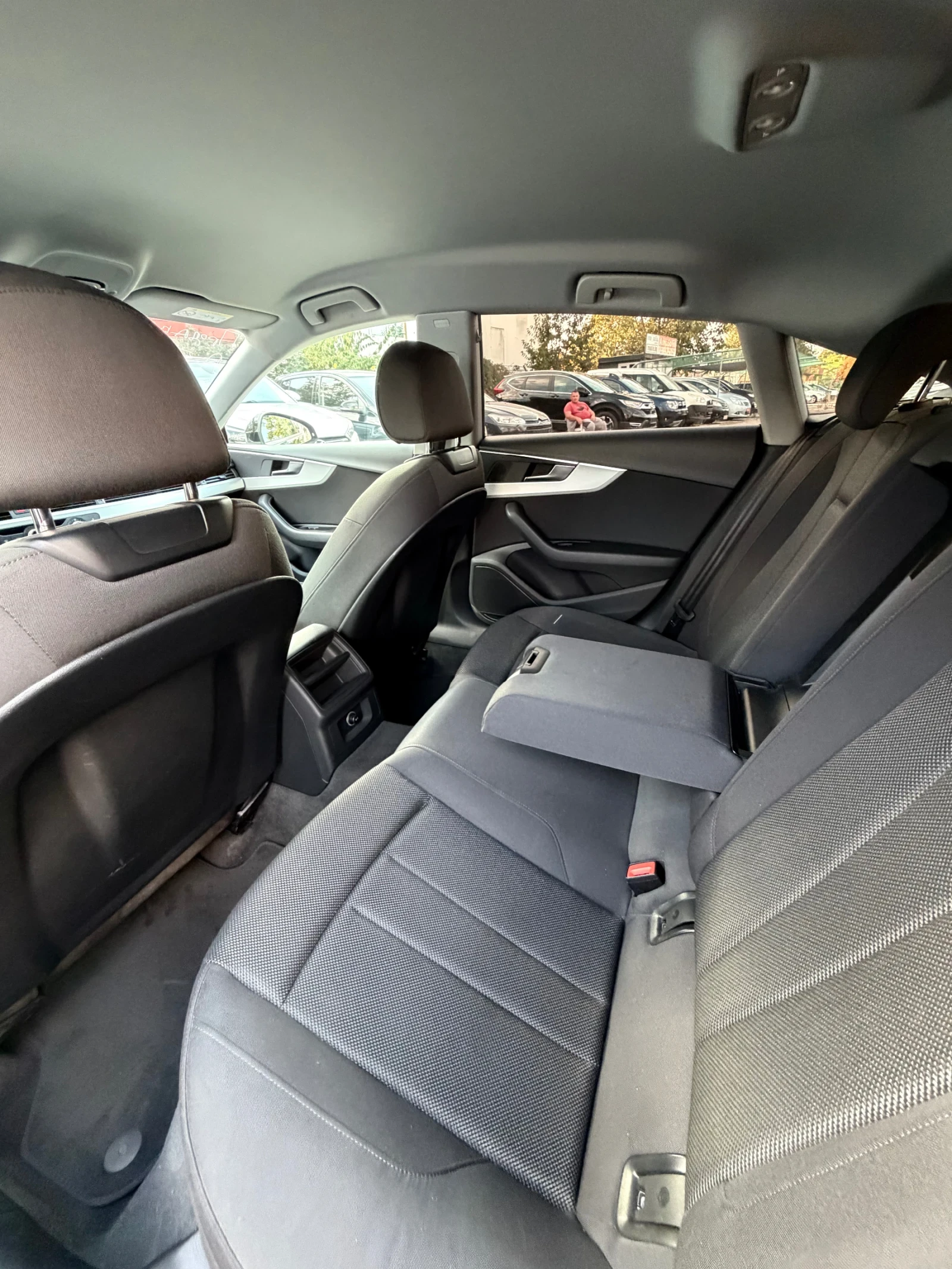 Audi A5 2.0 МЕТАН, снимка 12 - Автомобили и джипове - 56444373