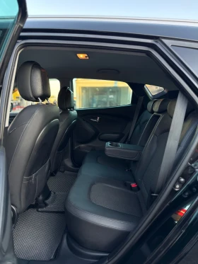 Hyundai IX35 2.0i ШВЕЙЦАРИЯ АВТОМАТИК 4WD 100% РЕАЛЕН ВИДЕО , снимка 12