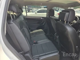 VW Tiguan Allspace 2.0 TSI R-Line* 360* HUD* Обдух | Auto.bg — изображение 15