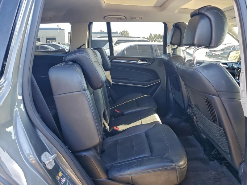 Mercedes-Benz GLS 500, снимка 11 - Автомобили и джипове - 53097458