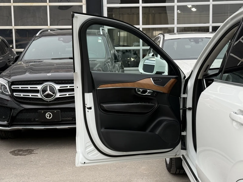 Volvo Xc90 * T6* INSCRIPTION* 7-Местен* , снимка 5 - Автомобили и джипове - 53276820