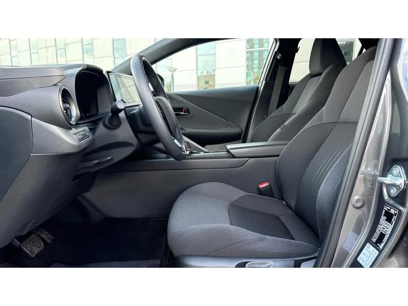 Toyota C-HR 1.8 HEV E-CVT CLUB FWD, снимка 12 - Автомобили и джипове - 53209847