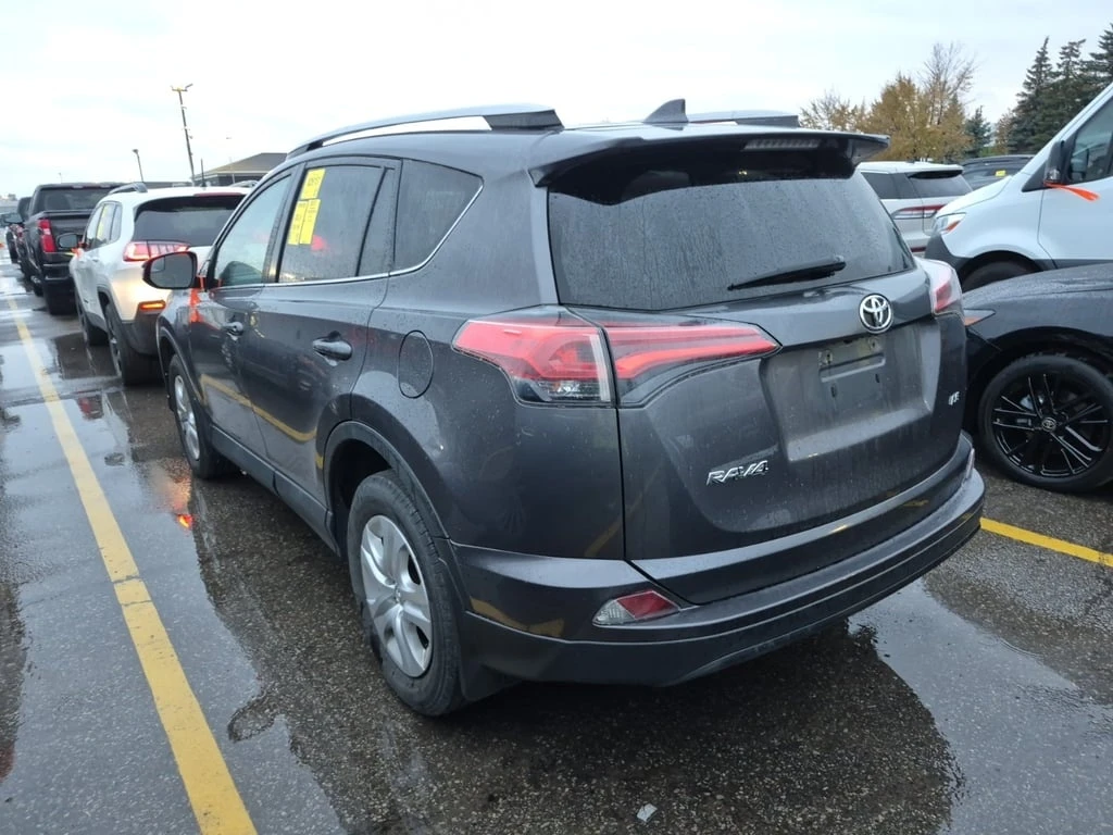 Toyota Rav4 * LE * CARFAX * БЕЗ ПЪРВОНАЧАЛНА ВНОСКА - изображение 4