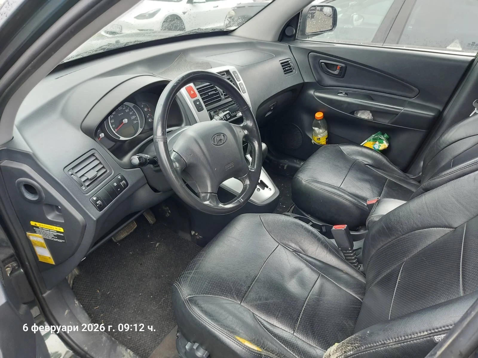 Hyundai Tucson 2.0 CRDI - Автоматик - След Удар - изображение 9