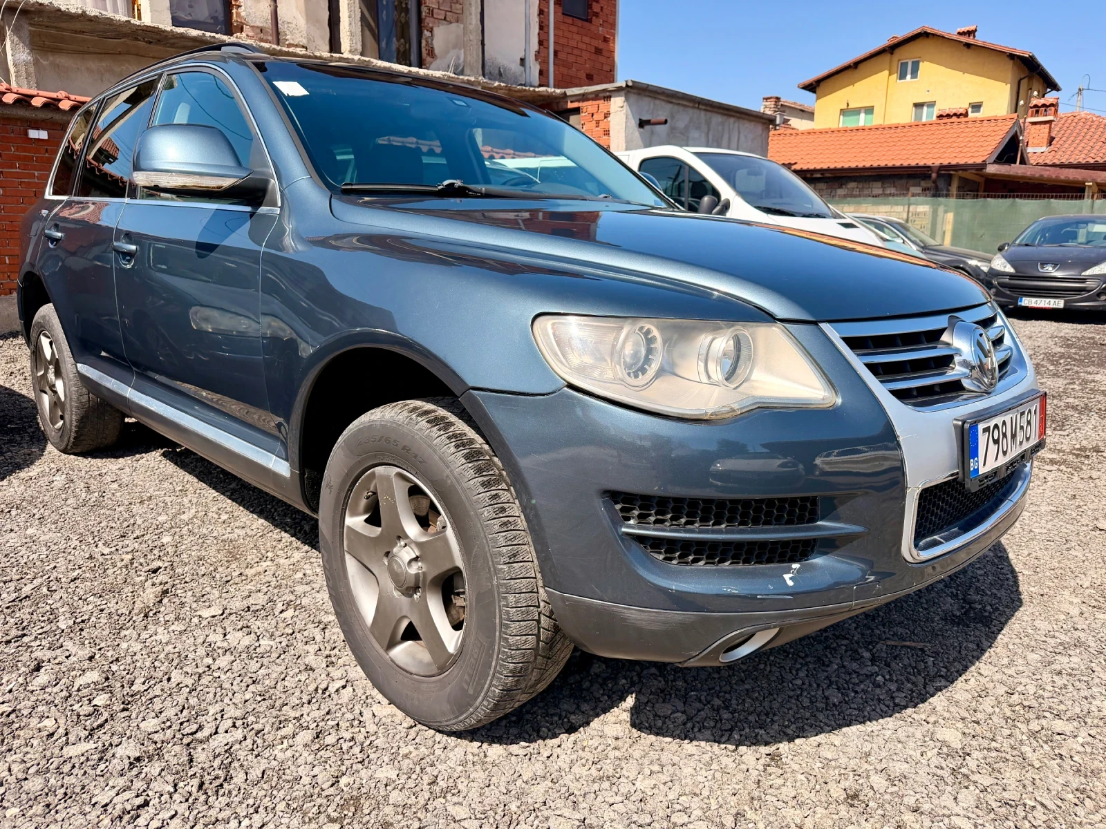 VW Touareg 3.0 TDI Автомат Нави Подгрев, снимка 3 - Автомобили и джипове - 54225395