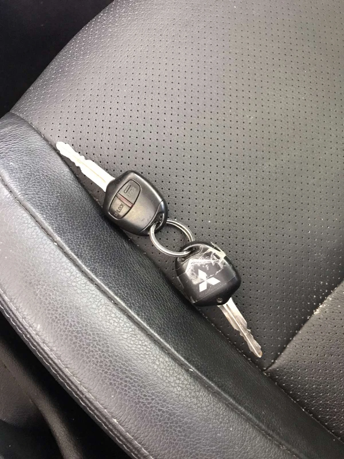 Mitsubishi Outlander 2.2 DID, снимка 17 - Автомобили и джипове - 54712918