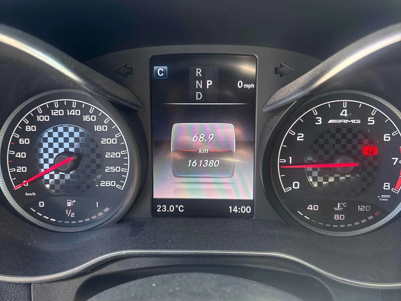 Mercedes-Benz GLC 43 AMG 4MATIC * BURMASTER* 360 КАМЕРА* ПАНОРАМА* , снимка 8 - Автомобили и джипове - 54680655