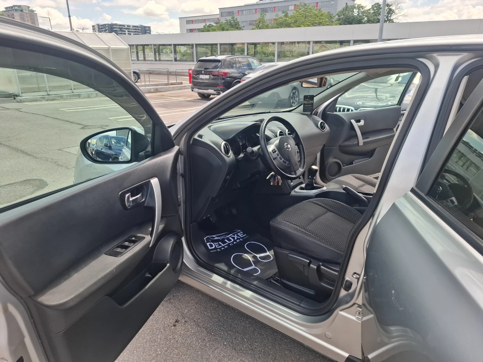 Nissan Qashqai, снимка 5 - Автомобили и джипове - 54902130