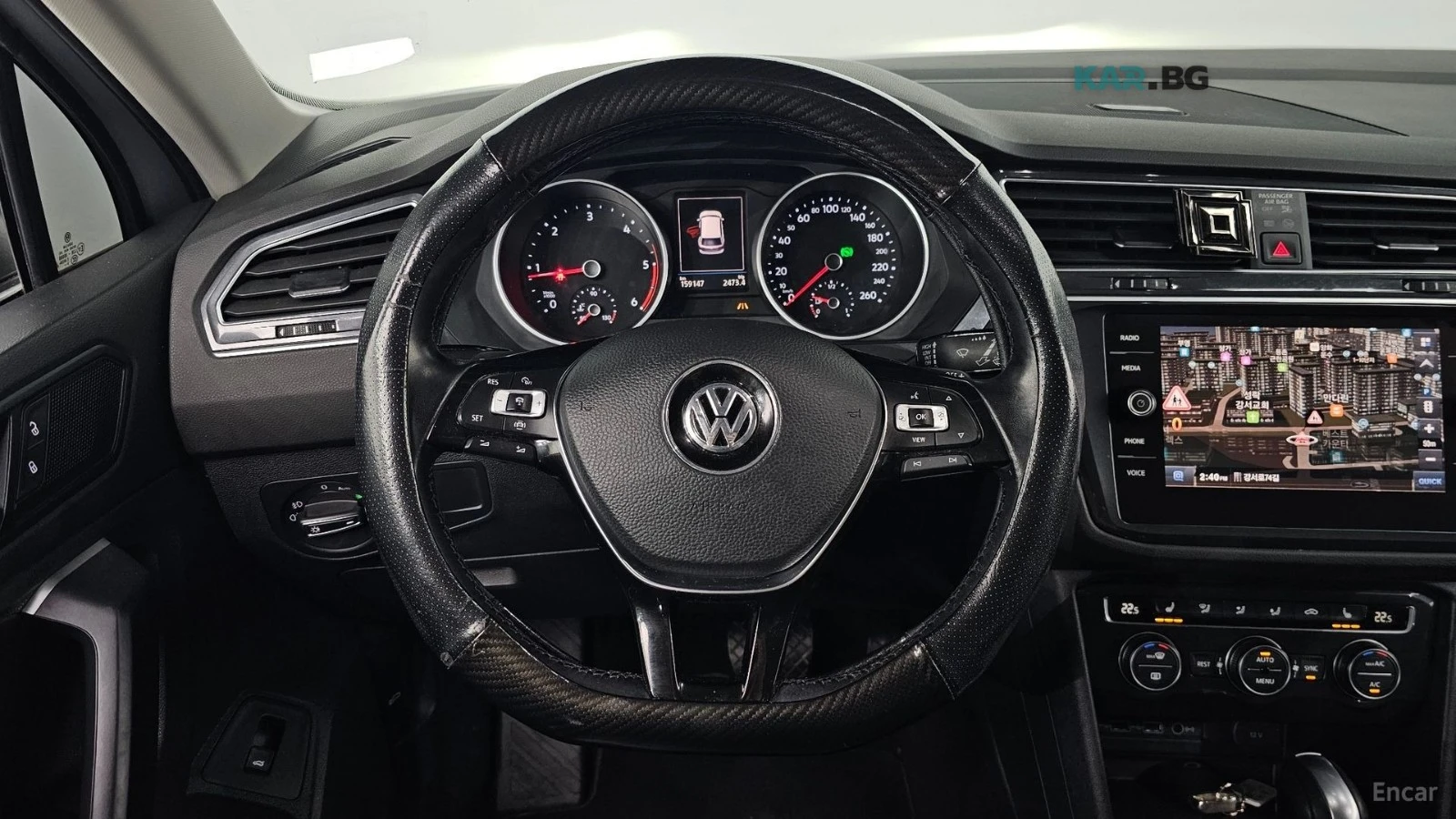 VW Tiguan * KEYLESS* Camera* ПОДГРЕВ* , снимка 13 - Автомобили и джипове - 55087275