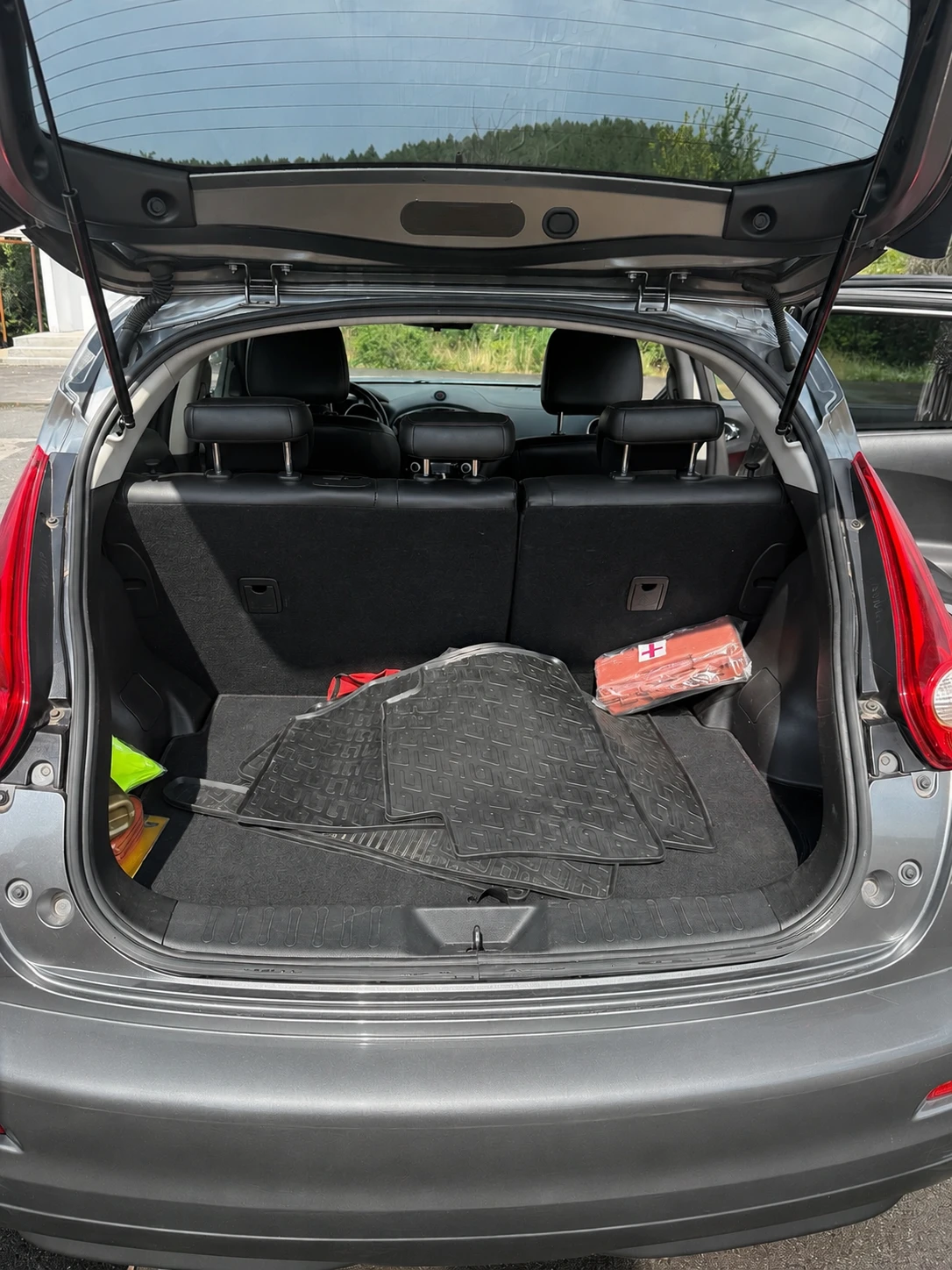 Nissan Juke 1.6 , 190 �. �. , 4x4 �����������  | Mobile.bg � ����������� 11