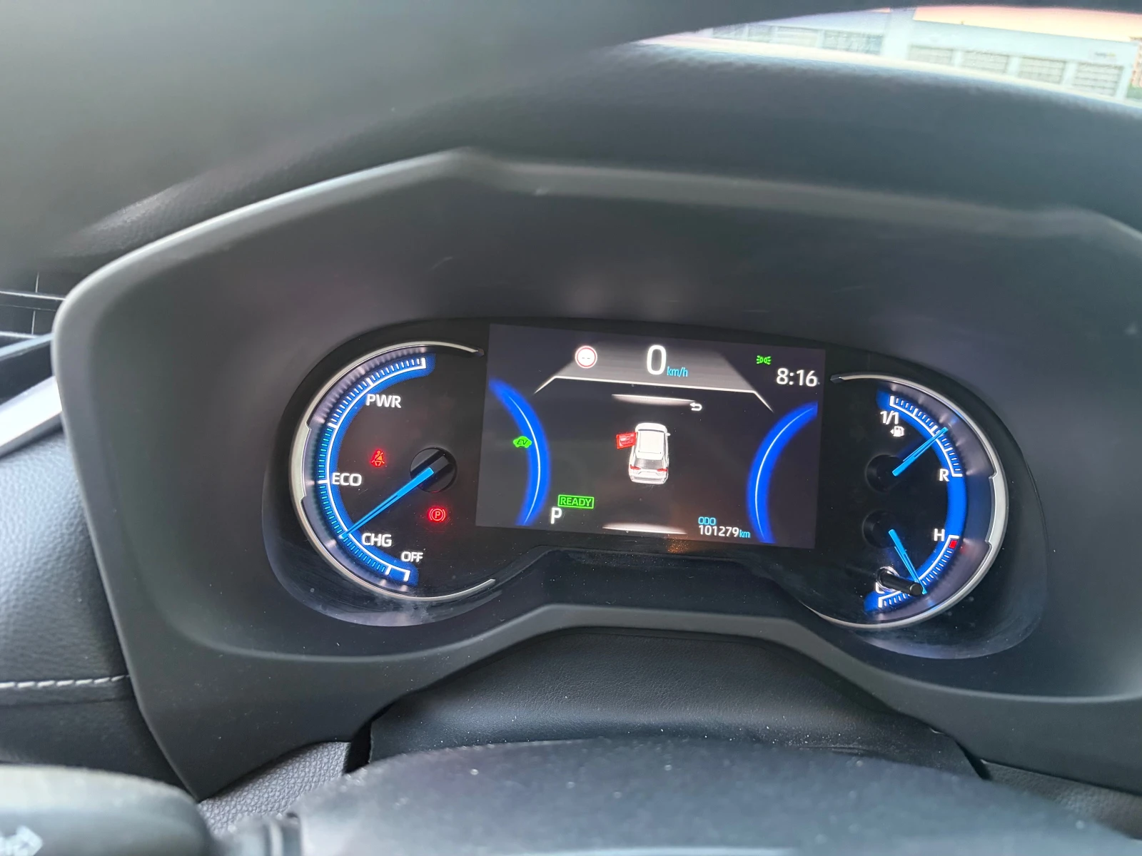 Toyota Rav4, снимка 10 - Автомобили и джипове - 55658193