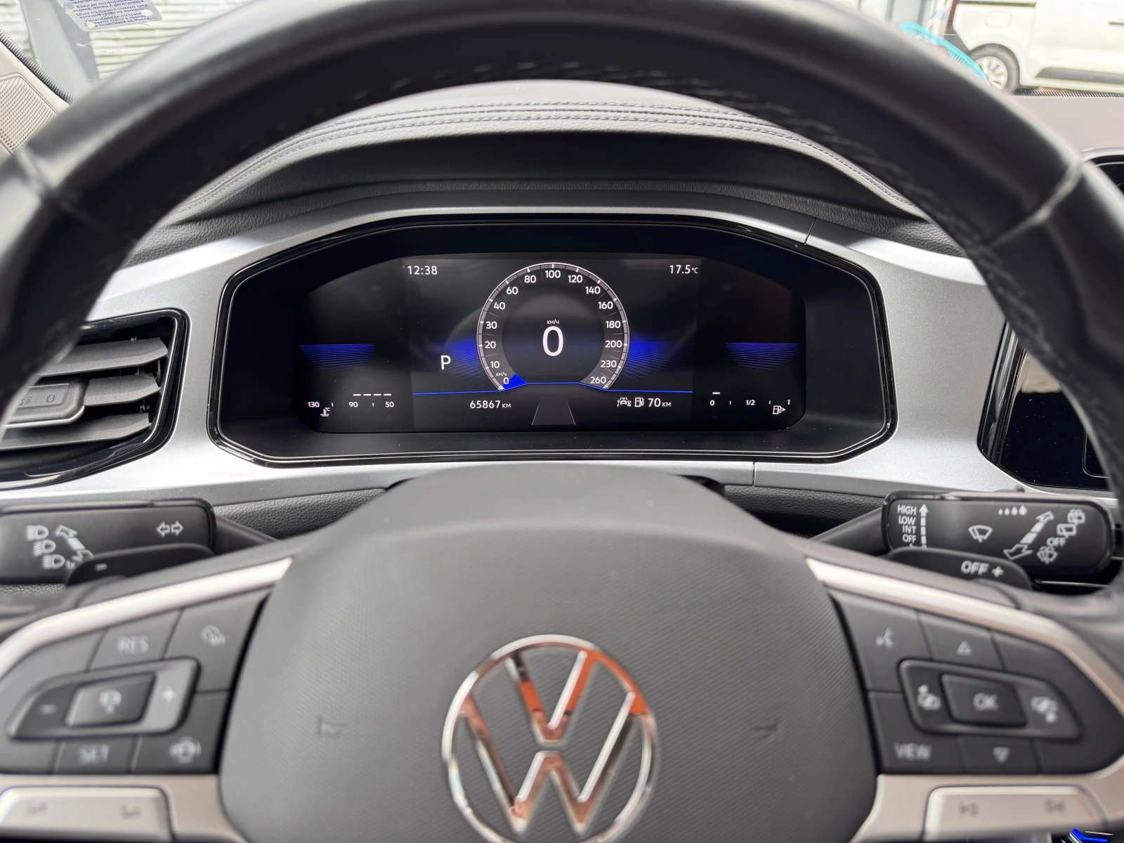VW T-Roc Life/1.5TSI/150K.C./7AT, снимка 12 - Автомобили и джипове - 56273068