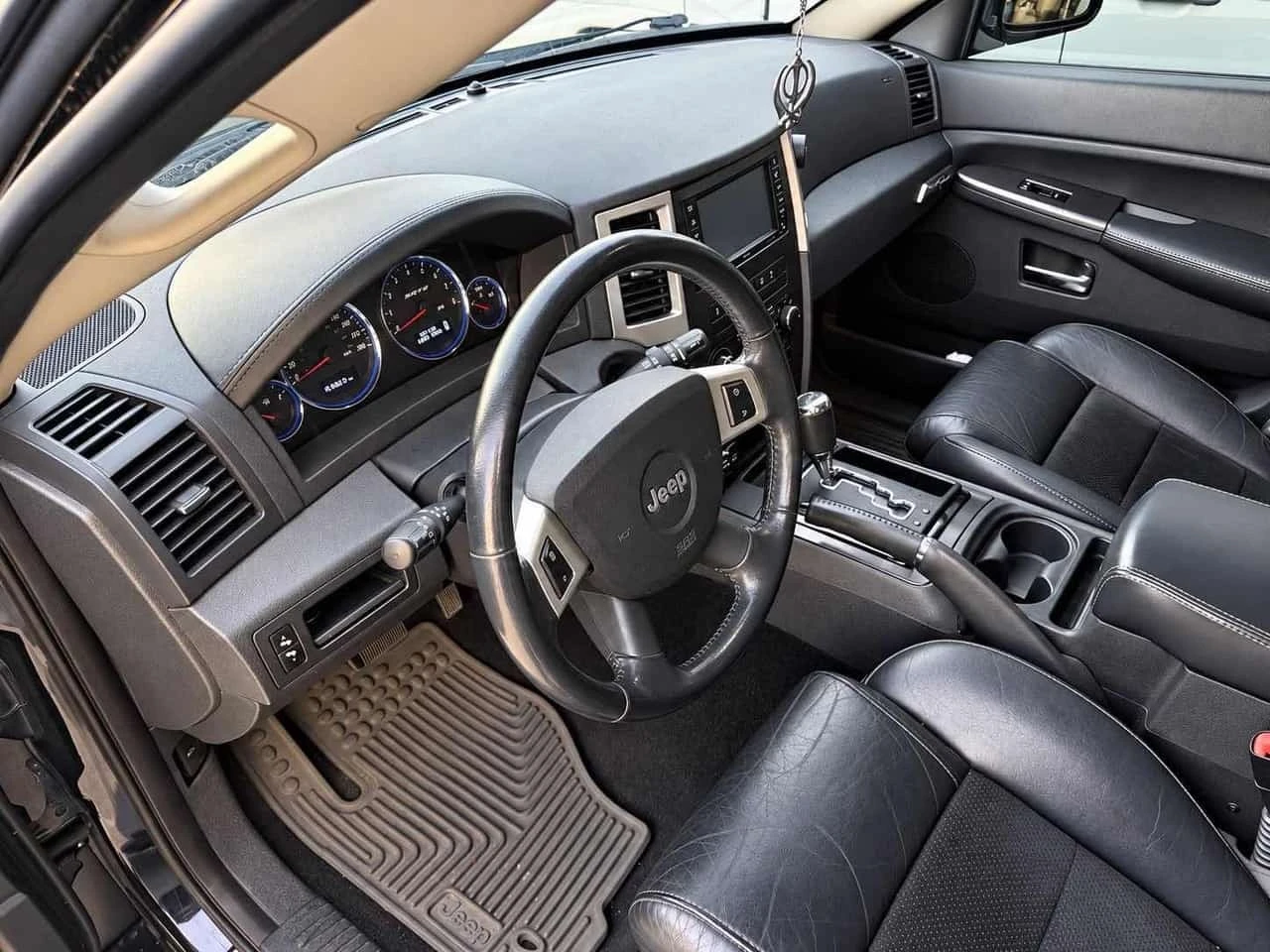 Jeep Grand cherokee * SRT8 * ���������� ��� ������������ ������*  | Mobile.bg � ����������� 5