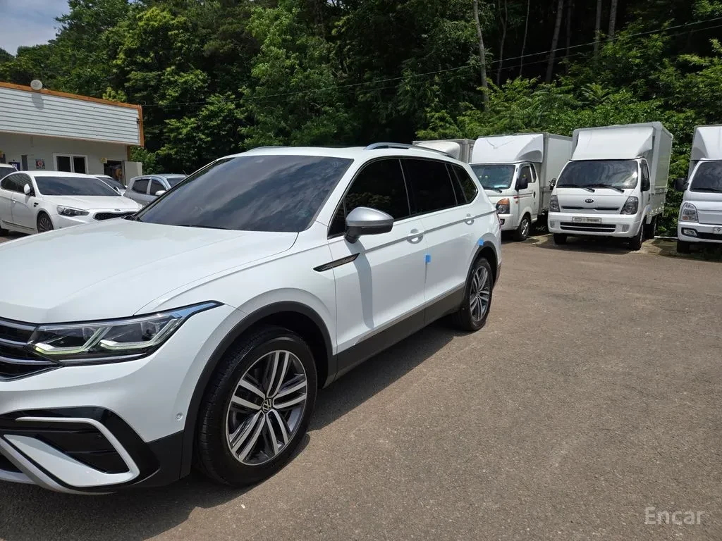 VW Tiguan Allspace 2.0 TSI R-Line* 360* HUD* ����� | Mobile.bg � ����������� 3