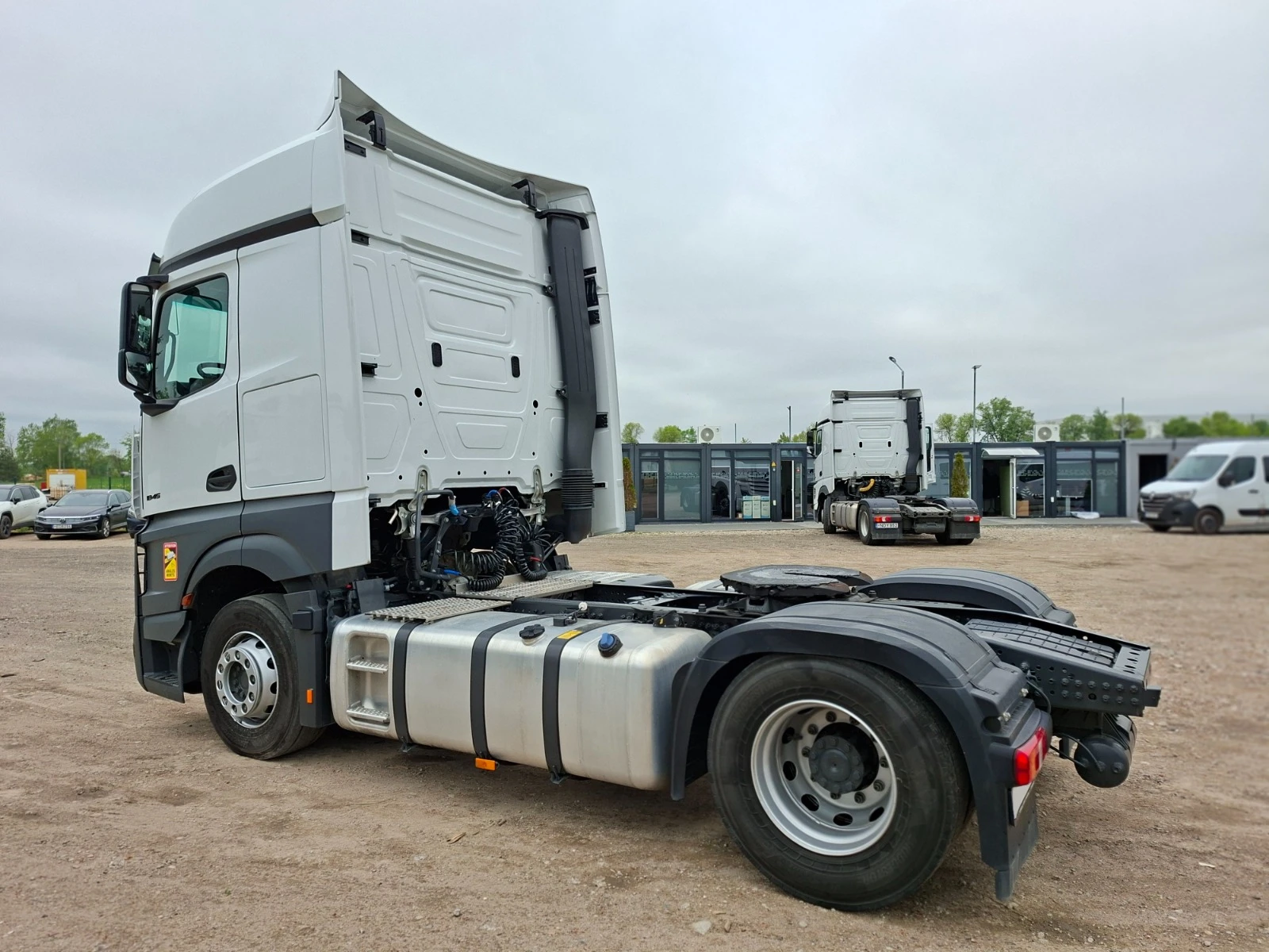 Mercedes-Benz Actros 1845 Big Space, снимка 4 - Камиони - 54642248