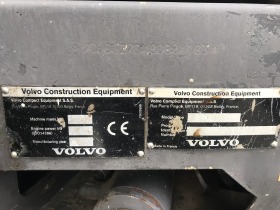 Багер Volvo EC27C 3000кг., снимка 16 - Индустриална техника - 45416985