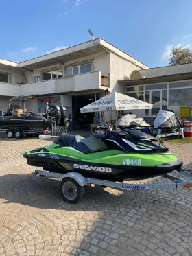      Bombardier Sea Doo GTR230