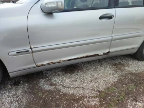 Mercedes-Benz C 220 W203, снимка 6