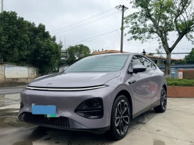 Xpeng G6 RWD 68.5kWh MAX Flagship version, снимка 1