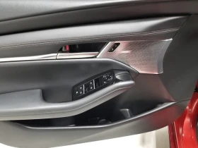 Mazda 3 Premium Hatch | AWD | Мъртва точка | Подгрев, снимка 11