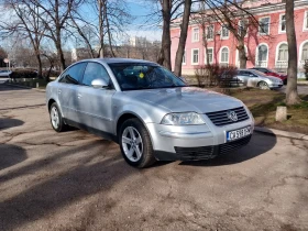 VW Passat 2.5 v6 180hp 4motion 6 степенна ръчна кутия , снимка 1