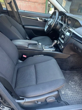 Mercedes-Benz C 180 - 13500 лв. / 6902.44 € - 97710107 3